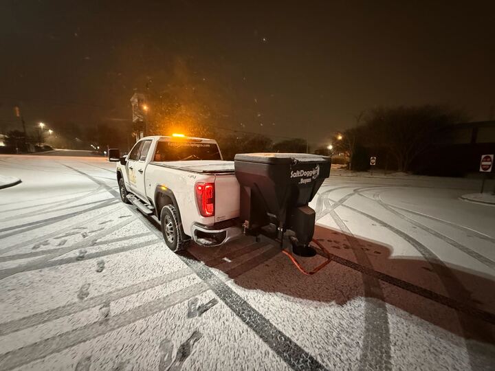 Commercial Snow and Ice Management - Fields Landscaping